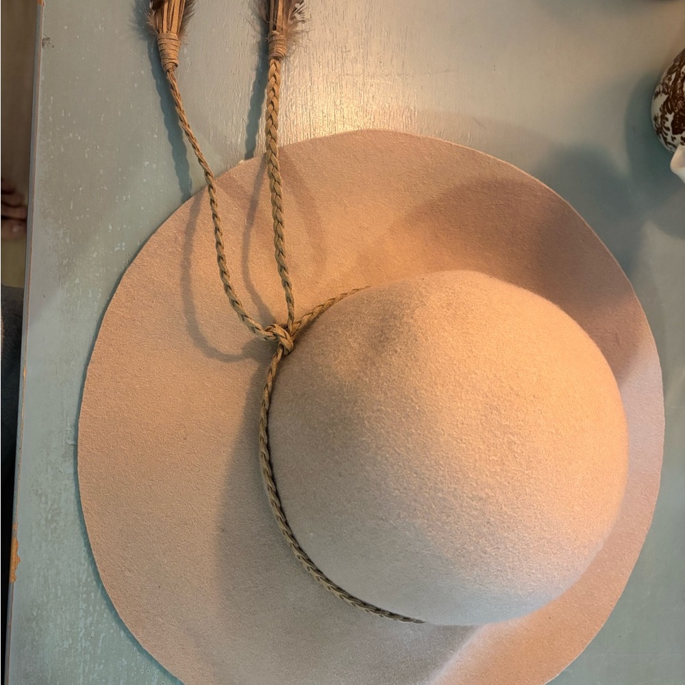 American Eagle Outfitters Cream Hat with Tassels